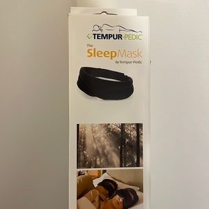 The sleep mask by tempurpedic